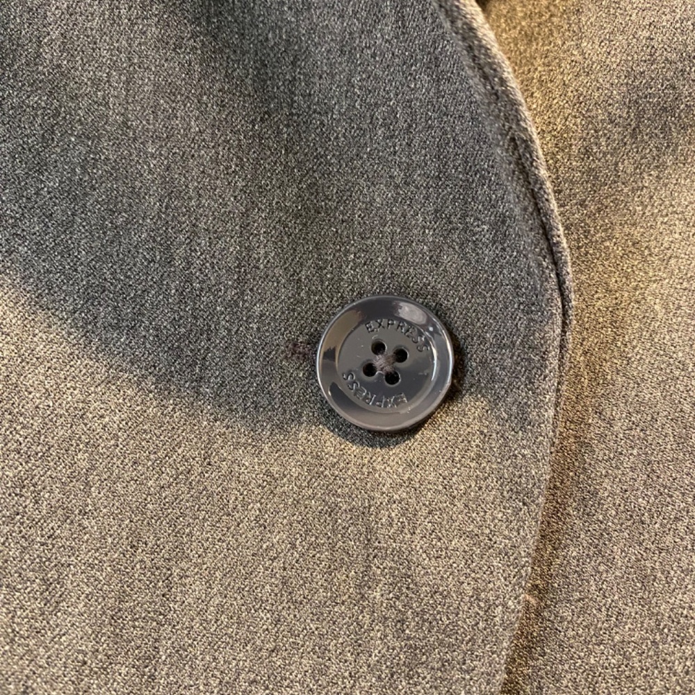 Express Blazer - Picture 3 of 7